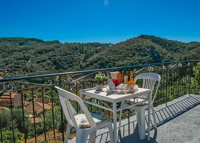 Nana House 2 Giannádes