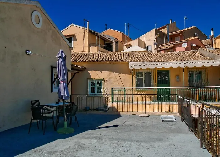 Nana House 2 Vakantiehuis